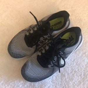 Authentic Nike Free Run, worn once!